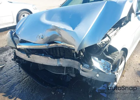 2010 Mercedes-Benz E 350 from USA, damaged, VIN WDDHF5GB3AA069367